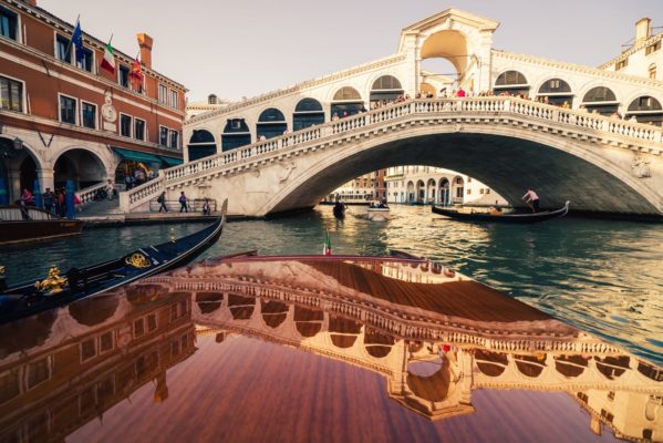 Miss Elisa Venice